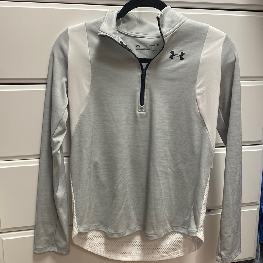 Under Armor athletic half zip. Size juniors YXL - Picture 1 of 3